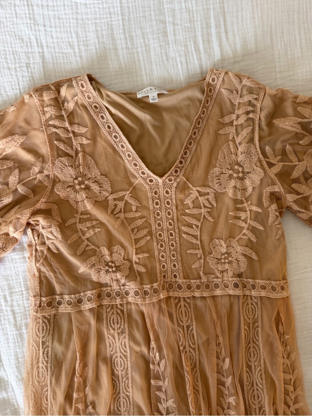 Bella Ella Boho Lace Midi Dress in Nude Blush - Picture 4 of 11